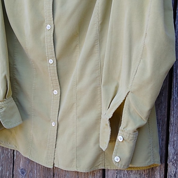Shaped Corduroy Button-front Shirt Long Sleeve - Picture 7 of 15